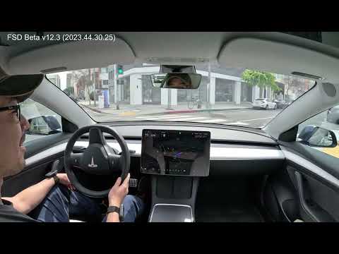 FSD Beta v12.3 vs. v11.4.9 - Curb Recognition Challenge