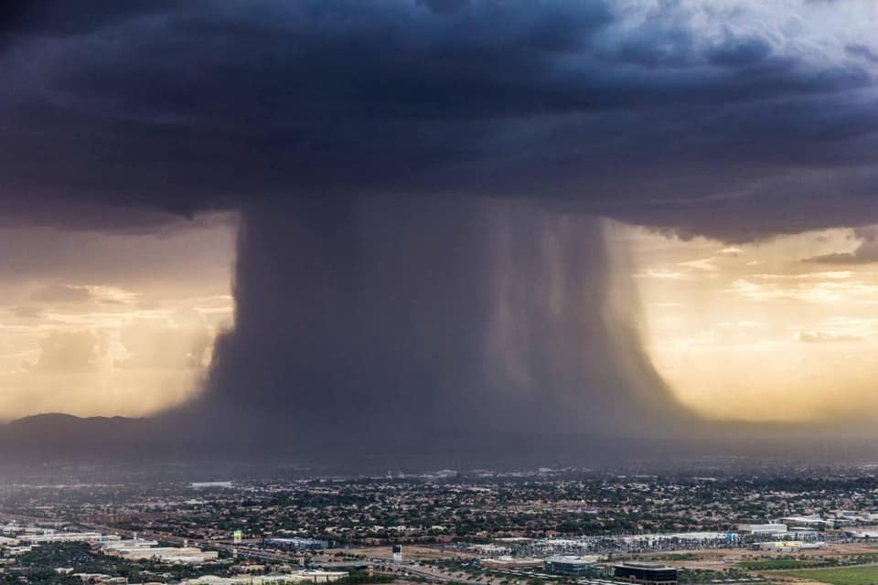 A rain microburst over Phoenix, AZ