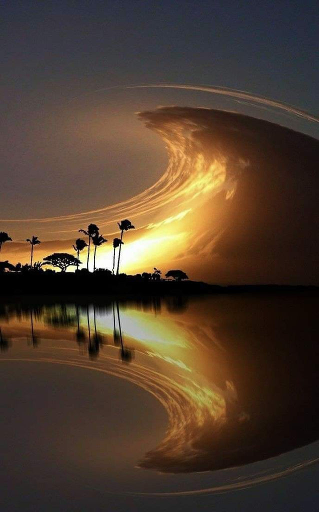 Beautiful wave  shaped clouds in Costa Rica