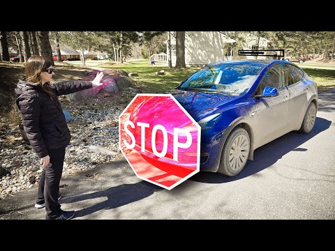 Does Tesla FSD Recognize Hand Signals? We Tested It!